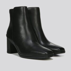 Naturalizer Black Leather Ankle Booties